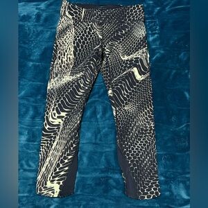 Nike Power Epic Lux Print Crop Leggings